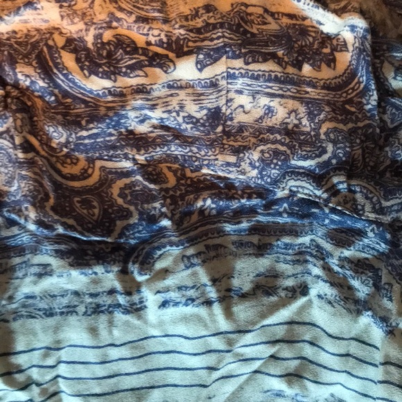 Tank - Picture 2 of 3